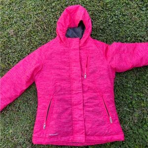 Beautiful champion jacket S/p6 for this winter, spectacular color for girls pino